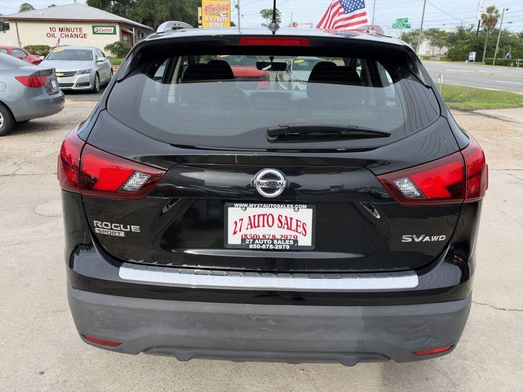 Nissan Rogue Sport  2018
