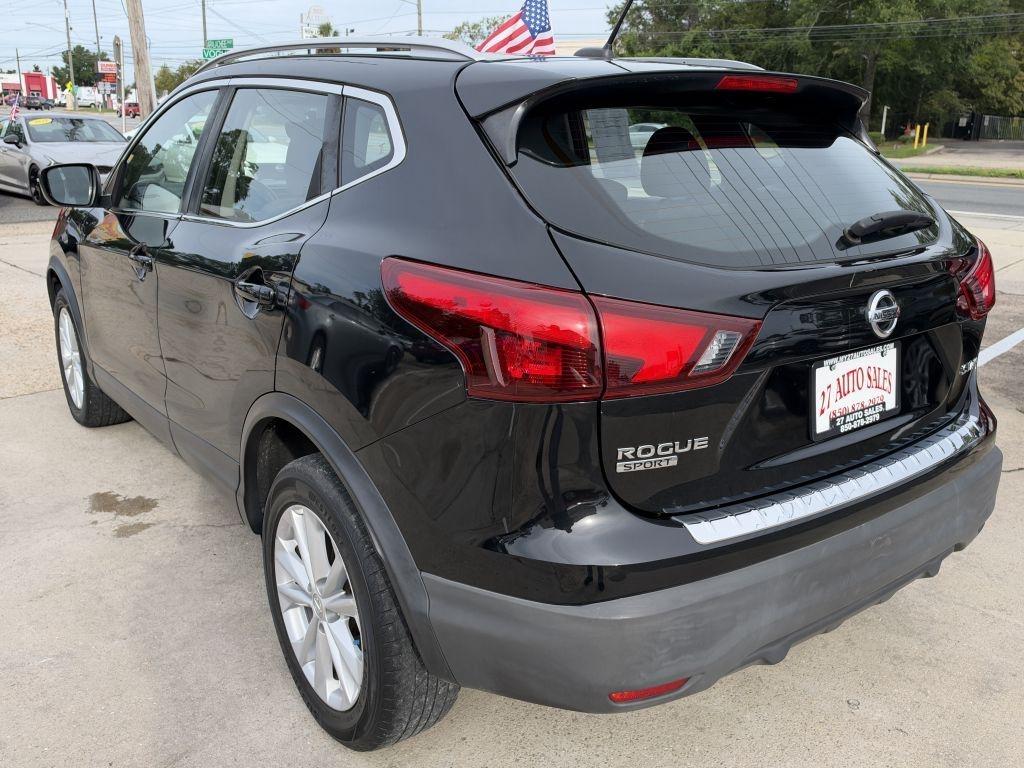 Nissan Rogue Sport  2018