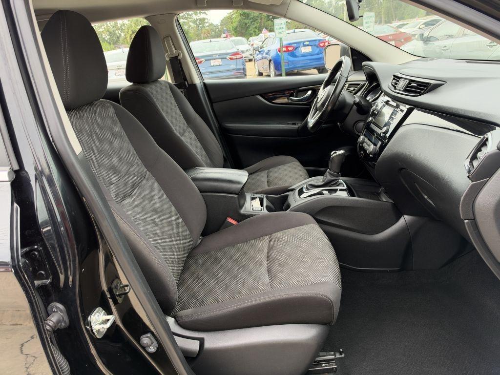 Nissan Rogue Sport  2018