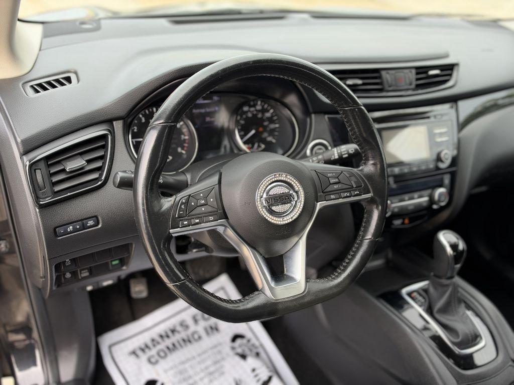 Nissan Rogue Sport  2018