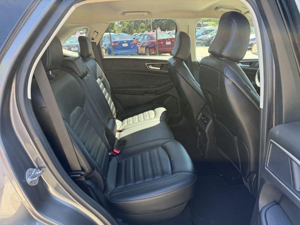 Ford Edge  2022