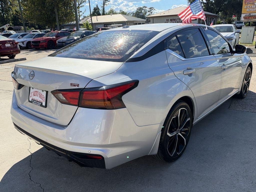 Nissan Altima  2025