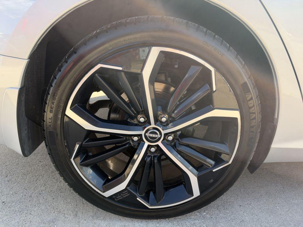 Nissan Altima  2025