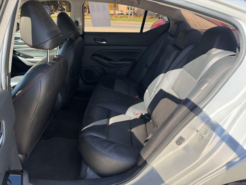 Nissan Altima  2025