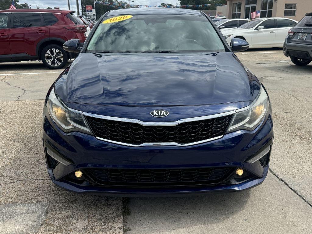 Kia Optima  2020