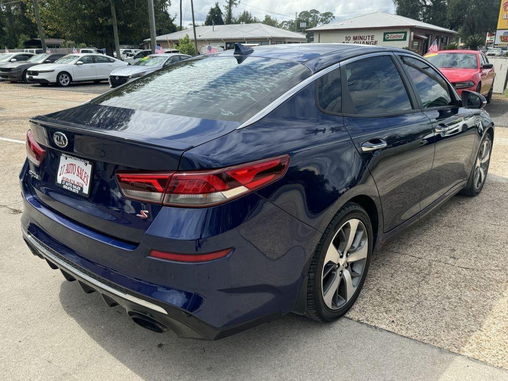 Kia Optima  2020