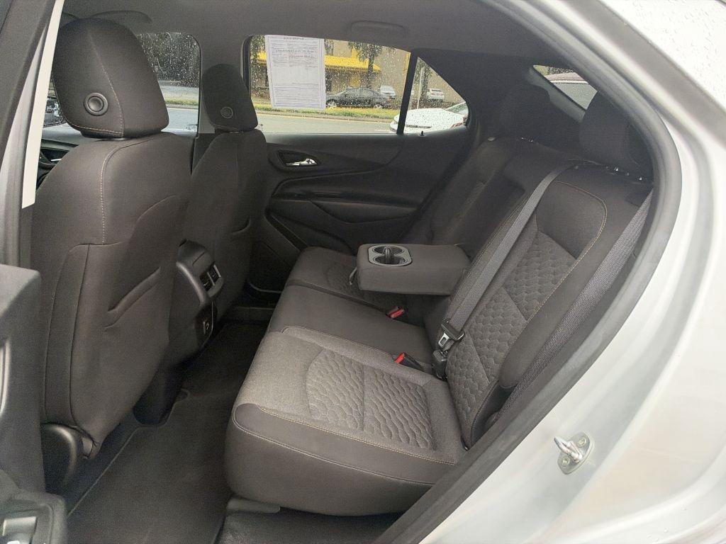 Chevrolet Equinox  2021
