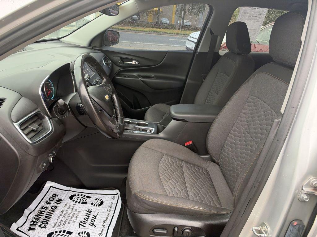 Chevrolet Equinox  2021