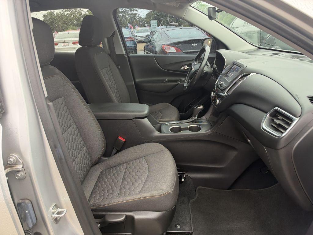 Chevrolet Equinox  2021