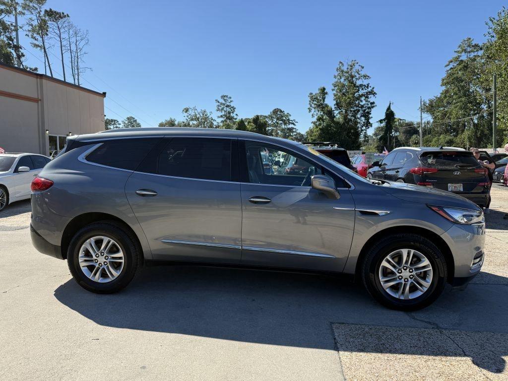 Buick Enclave  2018