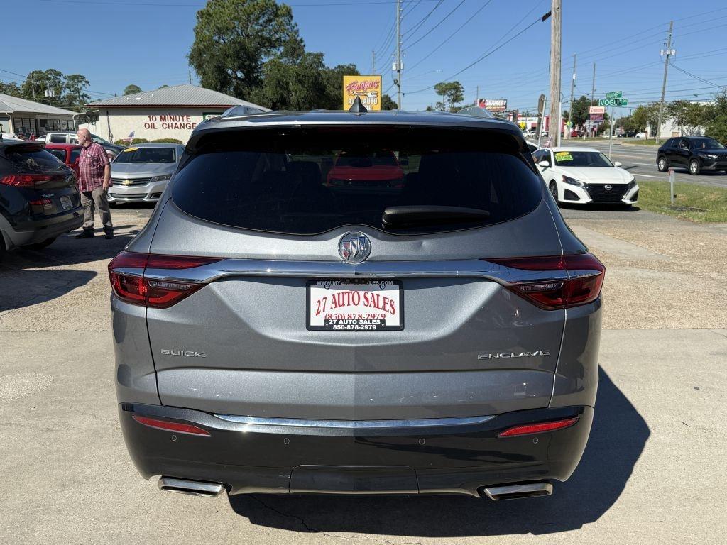 Buick Enclave  2018