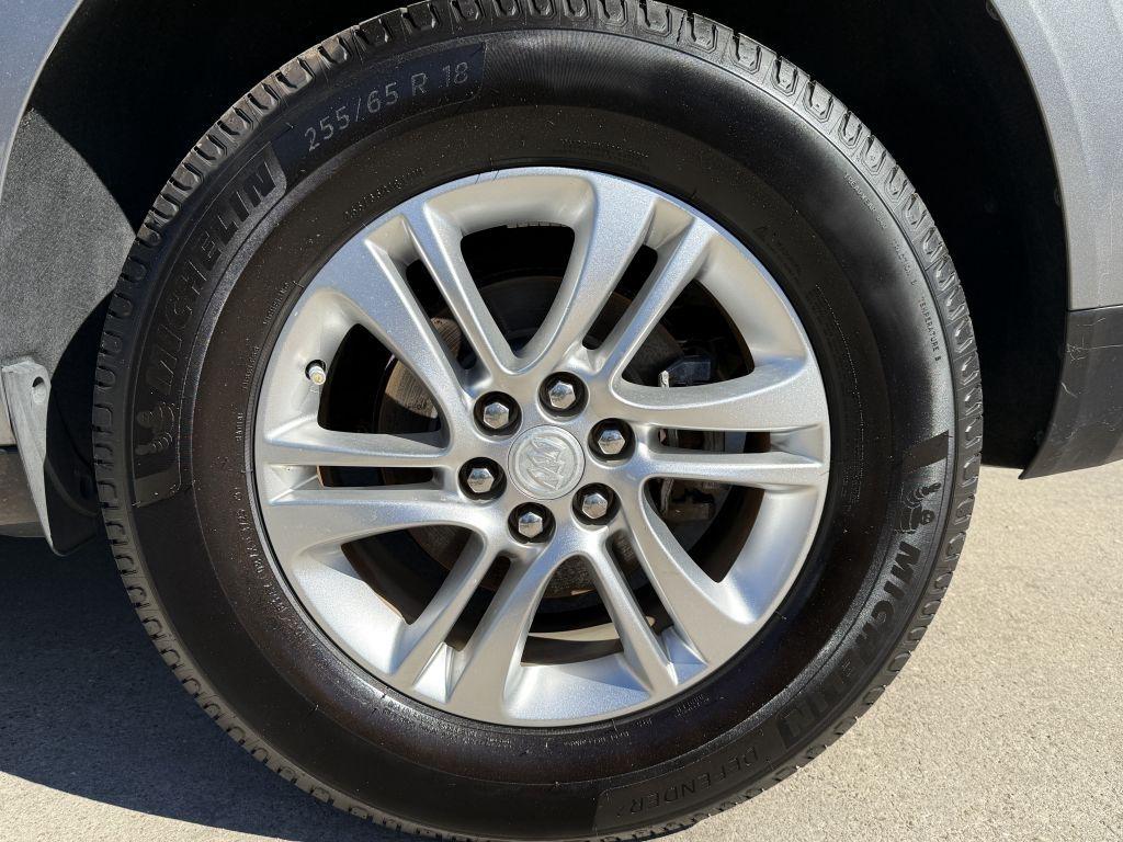 Buick Enclave  2018