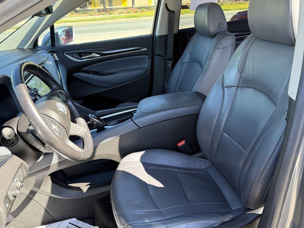 Buick Enclave  2018