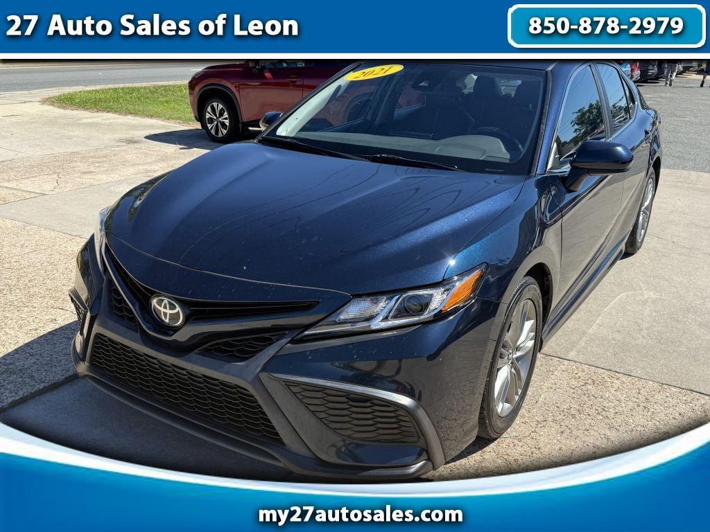 Toyota Camry  2021