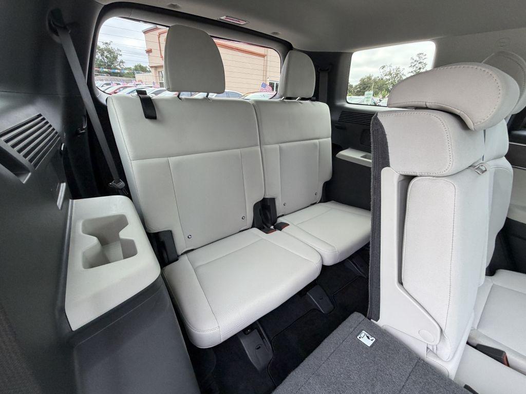Hyundai Santa Fe  2025