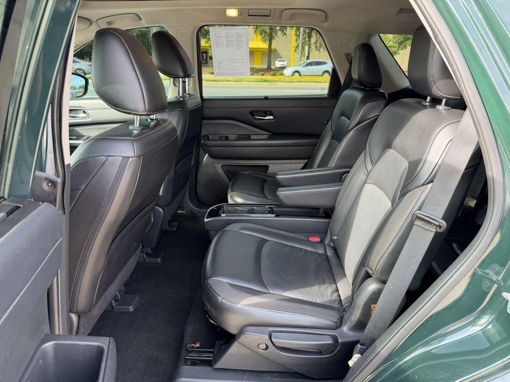 Nissan Pathfinder  2023