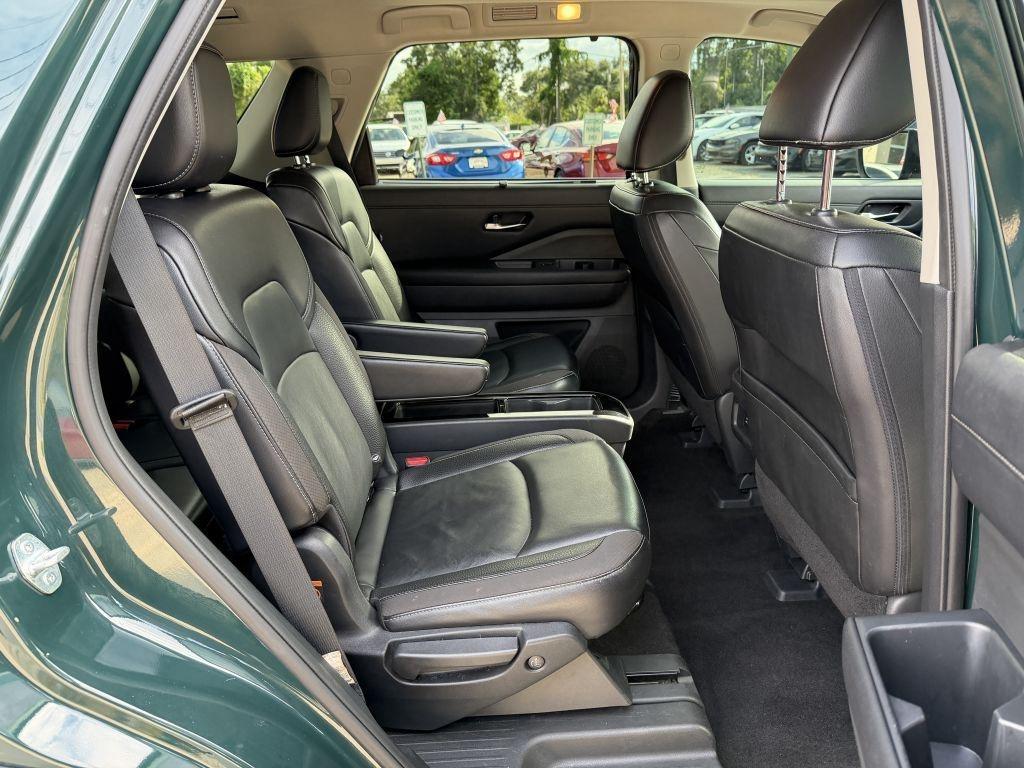 Nissan Pathfinder  2023