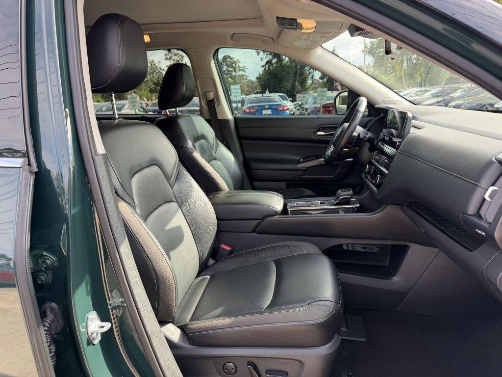 Nissan Pathfinder  2023