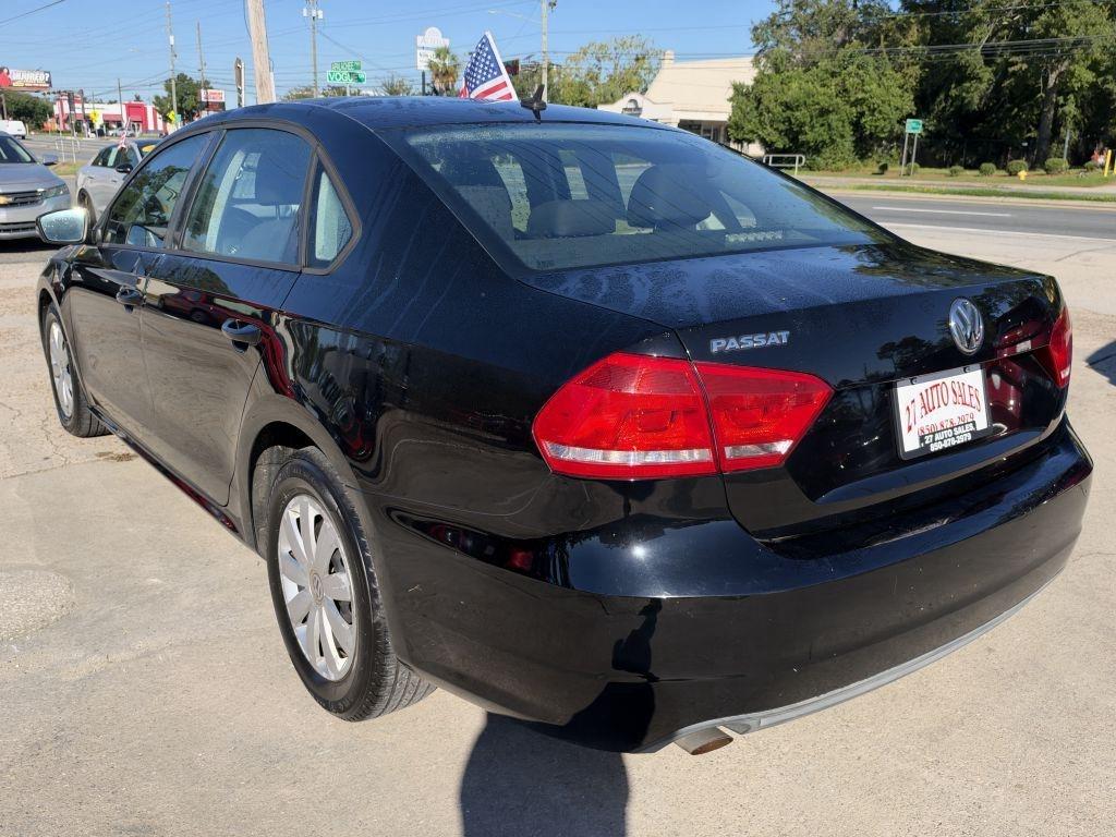 Volkswagen Passat  2013