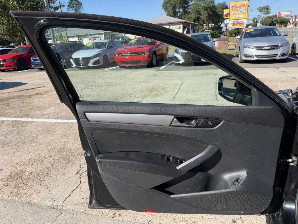 Volkswagen Passat  2013