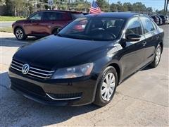 2013 Volkswagen Passat 