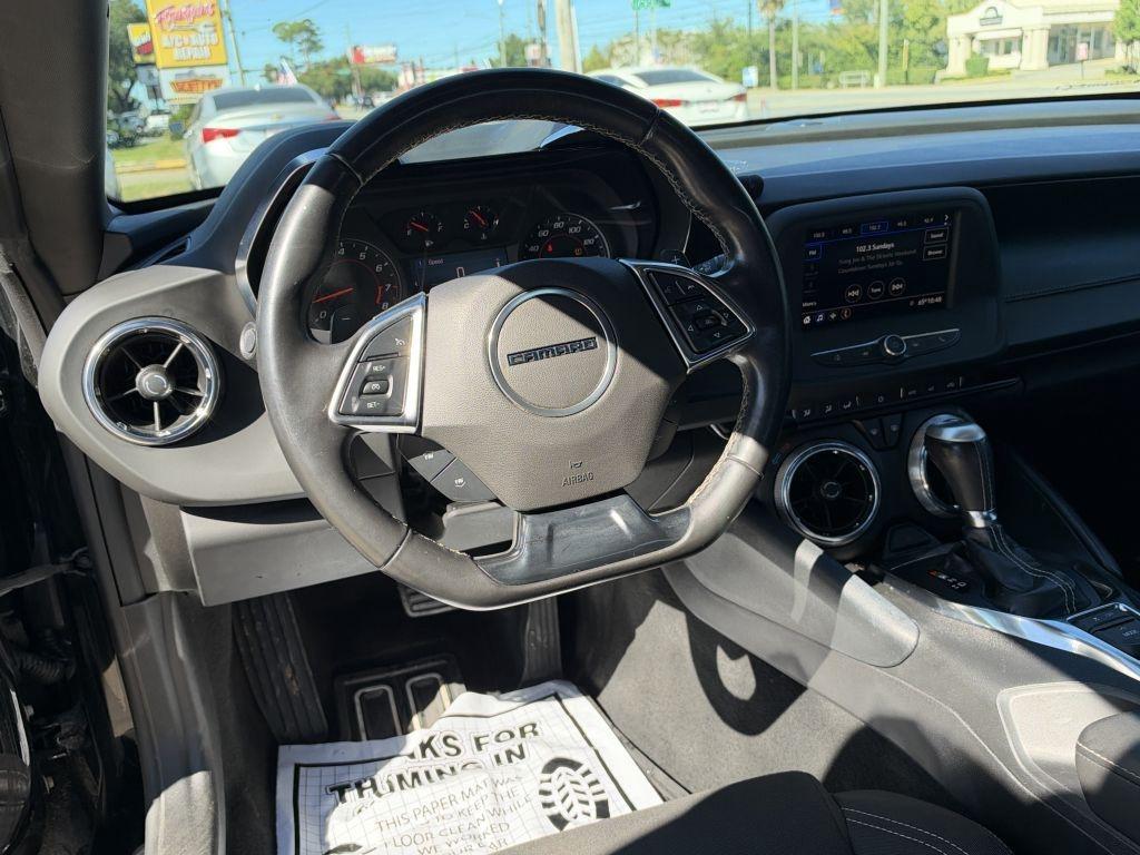 Chevrolet Camaro  2020