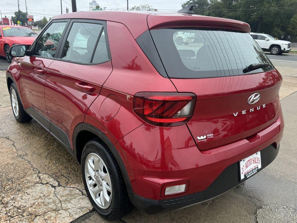 Hyundai Venue  2021