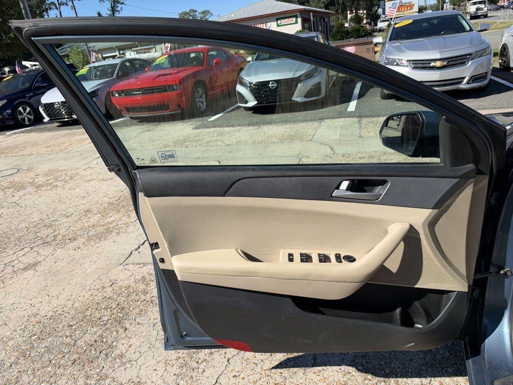 Hyundai Sonata  2017