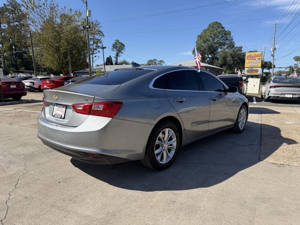 Chevrolet Malibu  2023