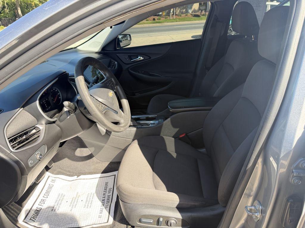 Chevrolet Malibu  2023