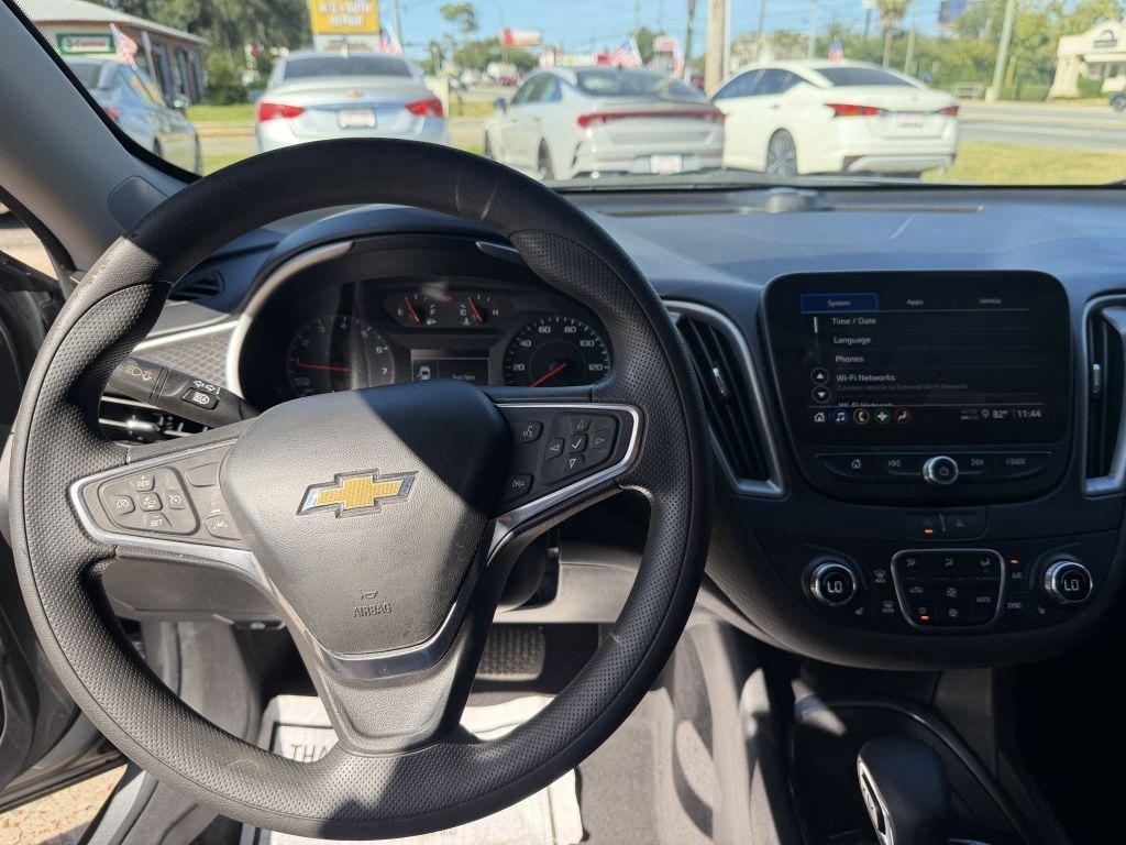 Chevrolet Malibu  2023