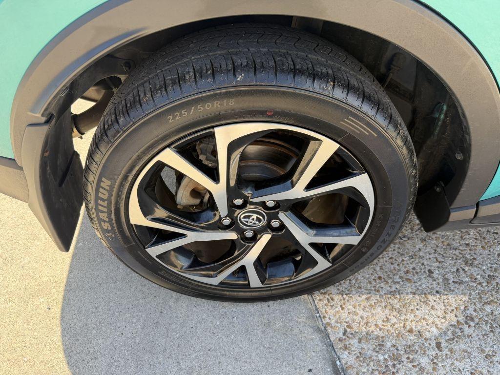 Toyota C-HR  2018
