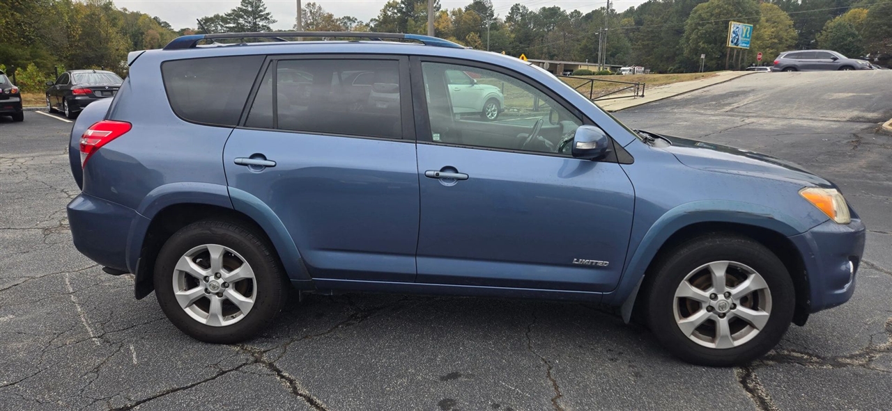 Toyota RAV4  2011 Toyota RAV4  2011