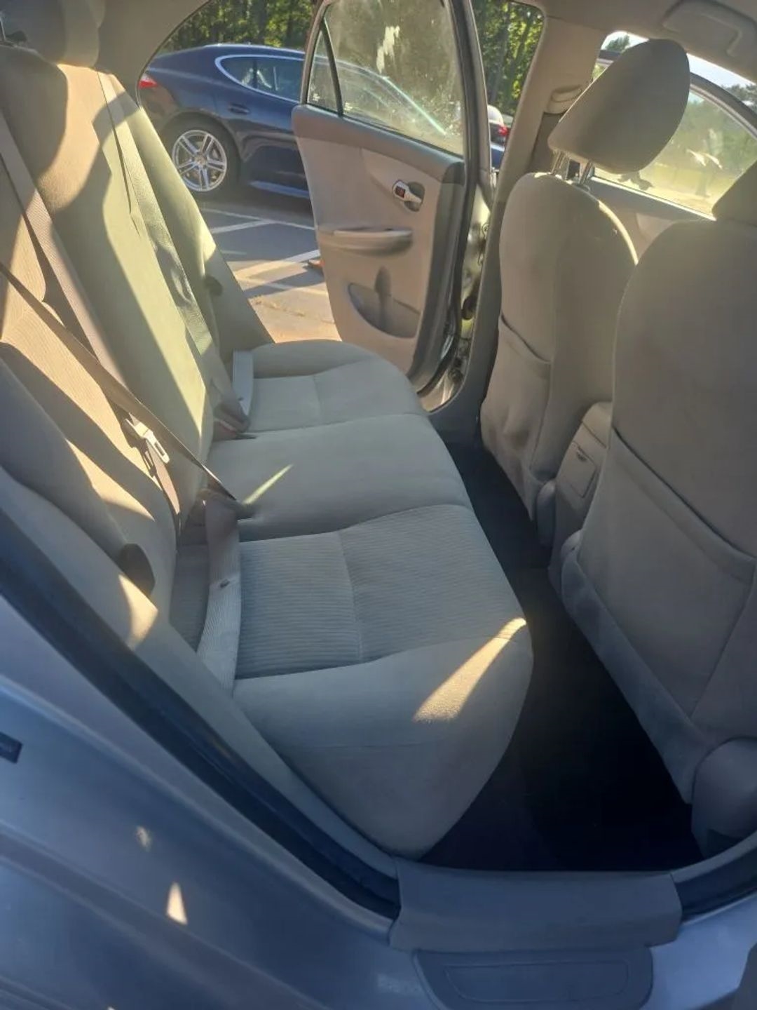 Toyota Corolla  2010