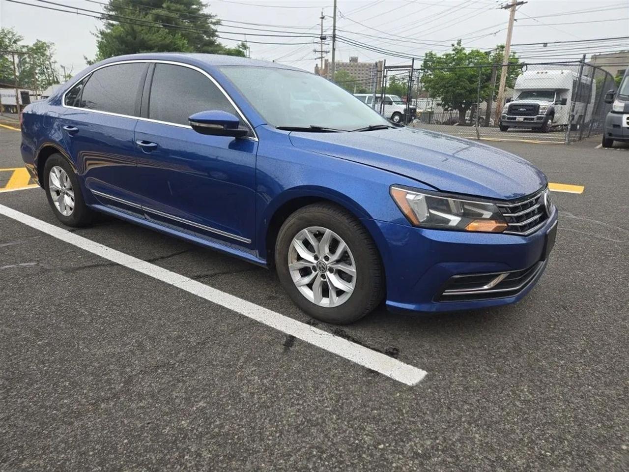 Volkswagen Passat  2016