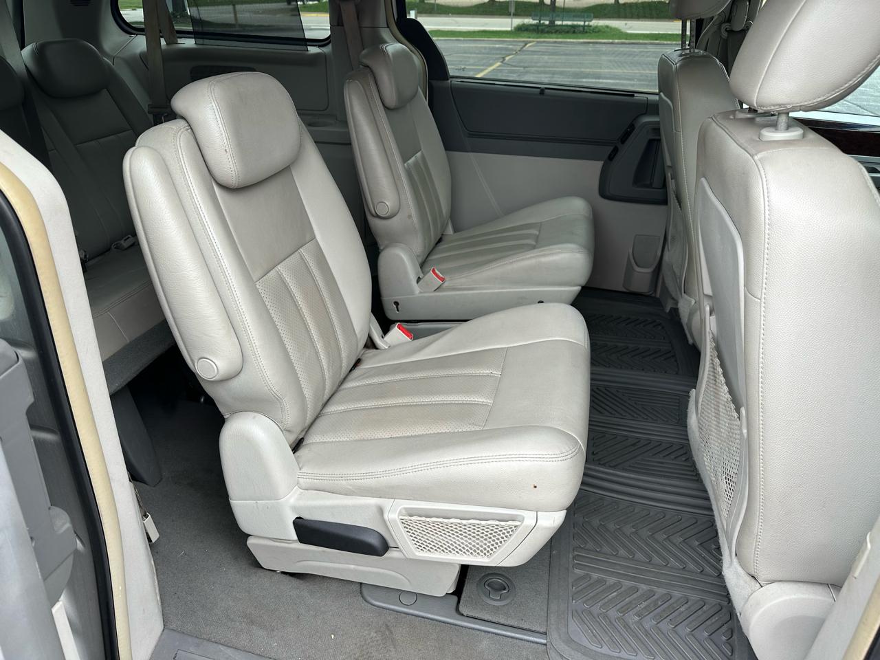Chrysler Town & Country Touring 2009