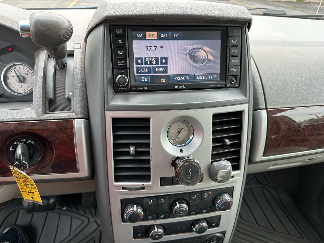 Chrysler Town & Country Touring 2009