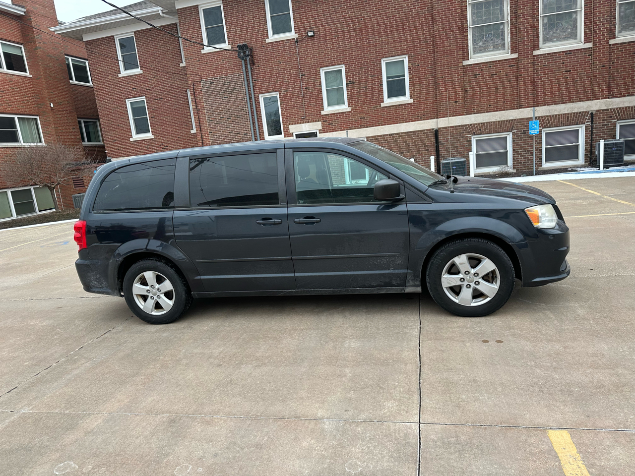 Dodge Grand Caravan SE 2013