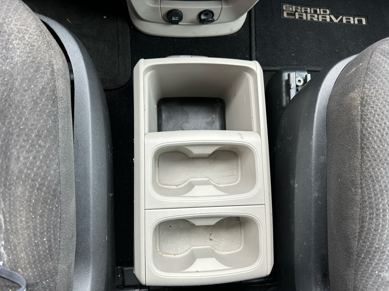 Dodge Grand Caravan SE 2013