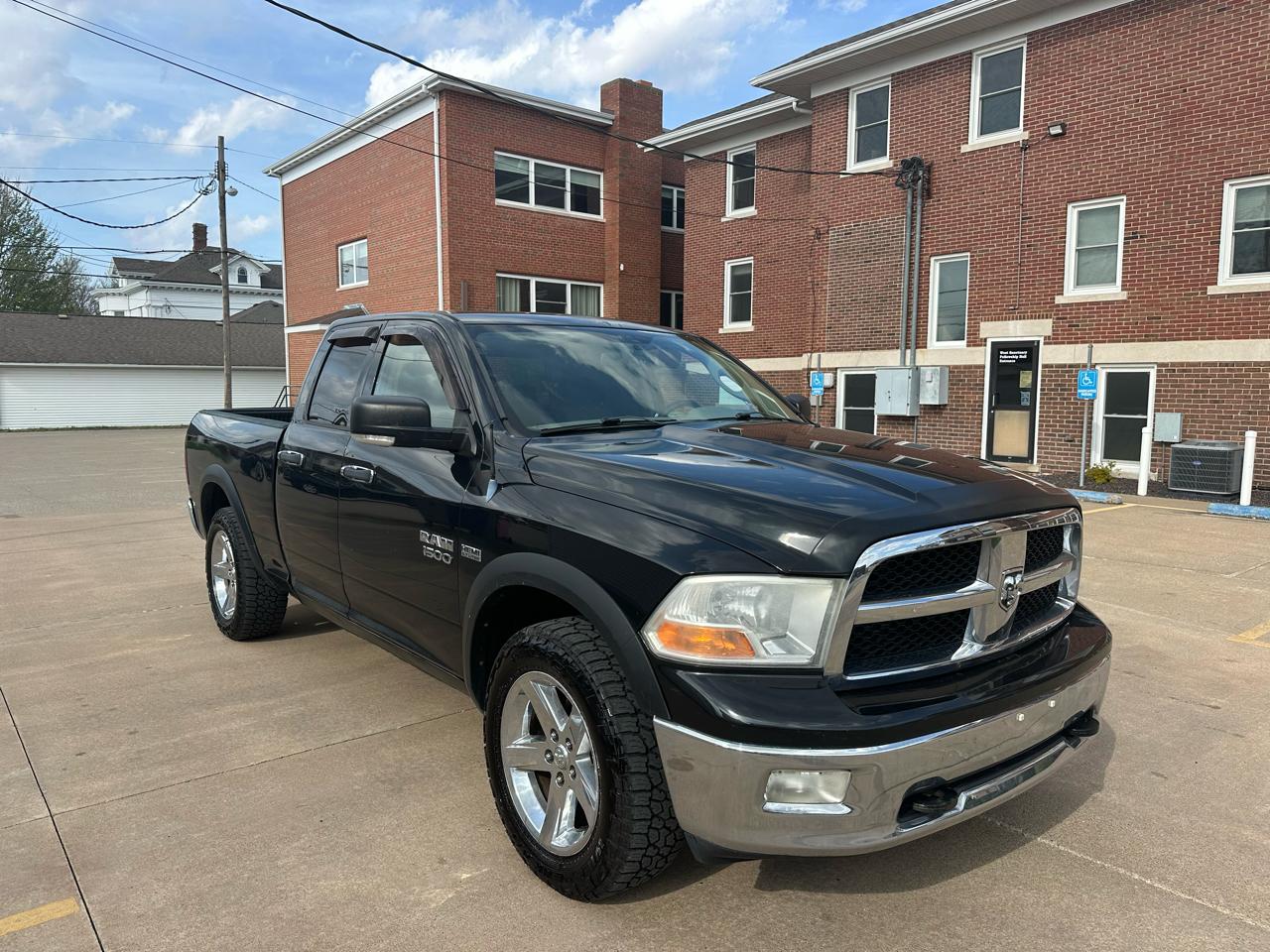 Dodge Ram 1500 SLT Quad Cab 4WD 2009