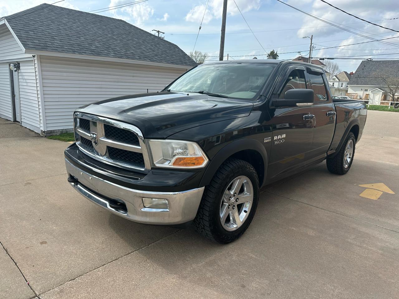 Dodge Ram 1500 SLT Quad Cab 4WD 2009