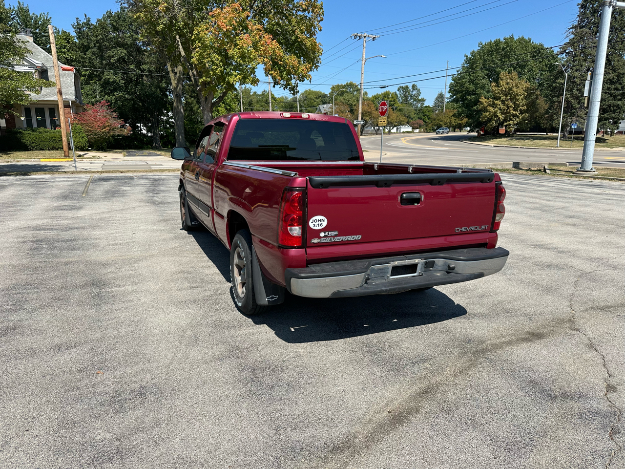 Chevrolet Silverado 1500 Work Truck Ext. Cab Short Bed 2WD 2004 Chevrolet Silverado 1500 Work Truck Ext. Cab Short Bed 2WD 2004
