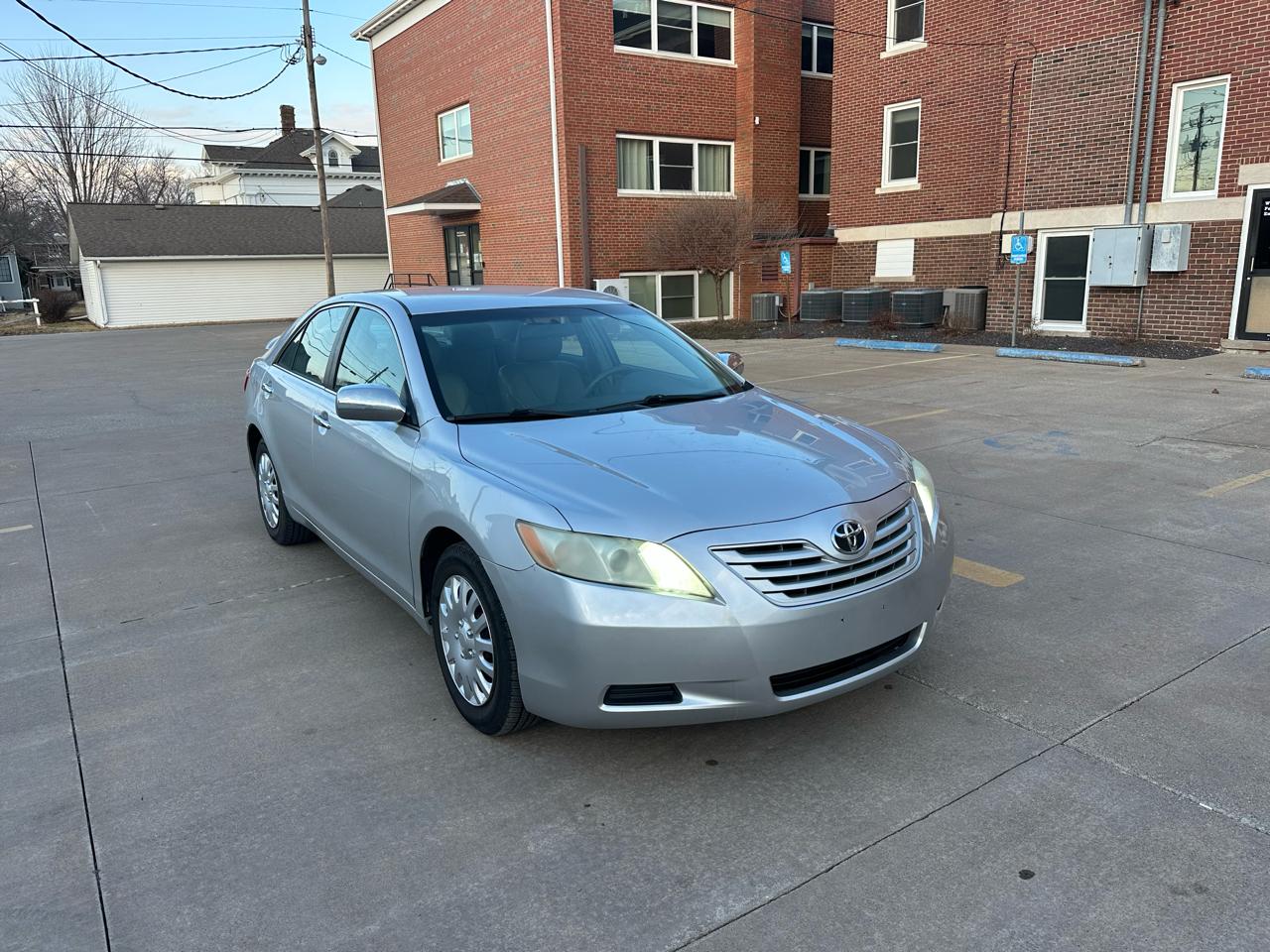 Toyota Camry XLE 5-Spd AT 2009