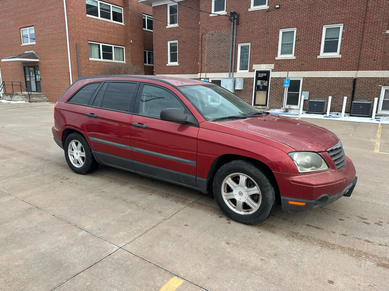 Chrysler Pacifica FWD 2006