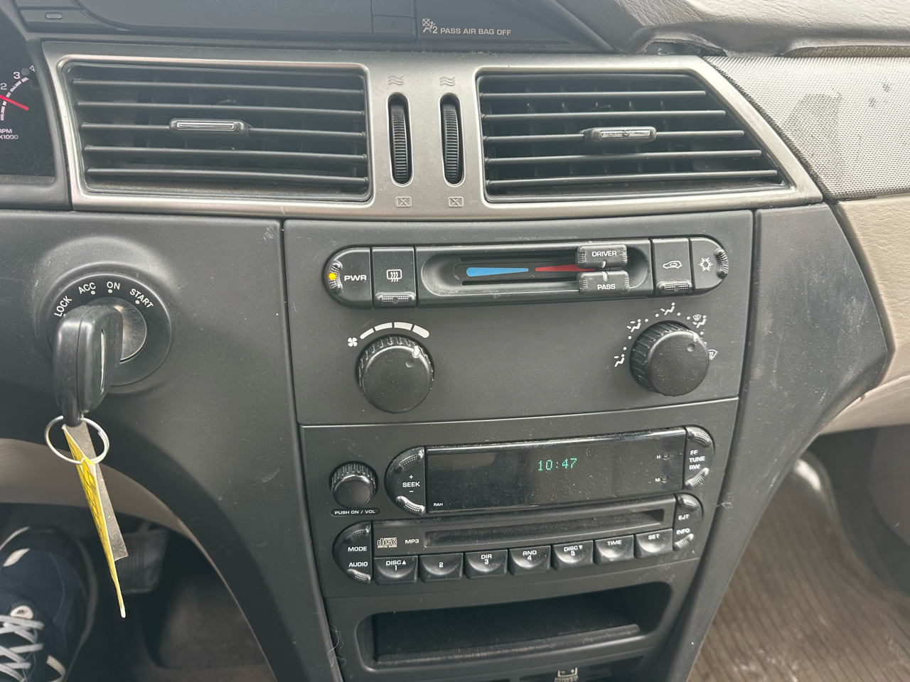 Chrysler Pacifica FWD 2006