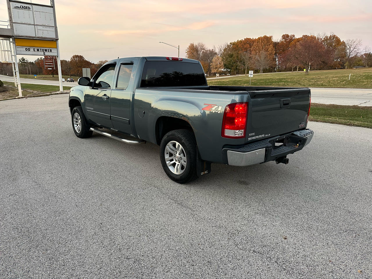 GMC Sierra 1500 SLE1 Ext. Cab Std. Box 4WD 2009