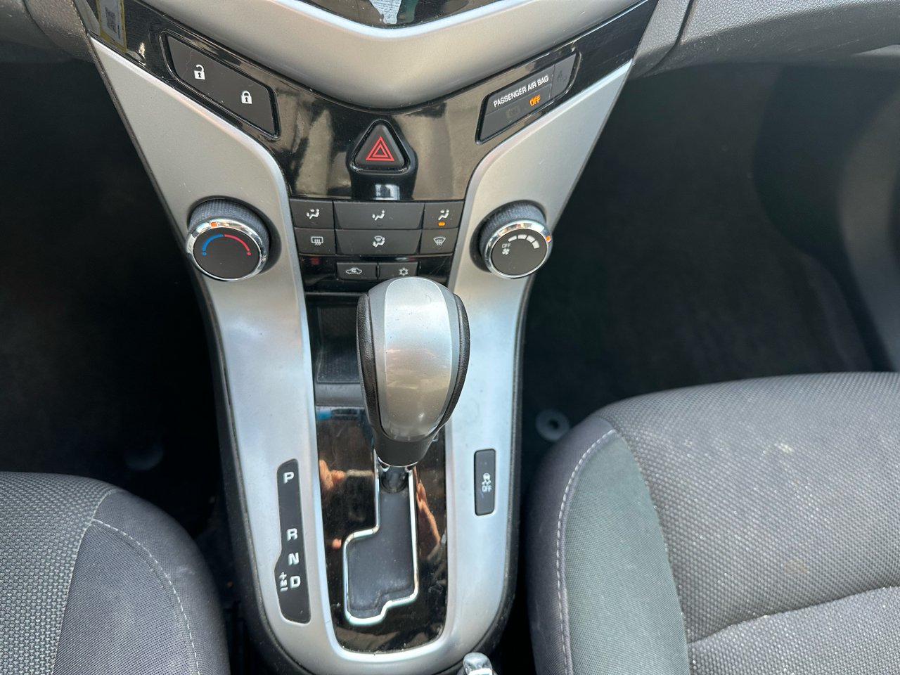 Chevrolet Cruze 1LT 2012