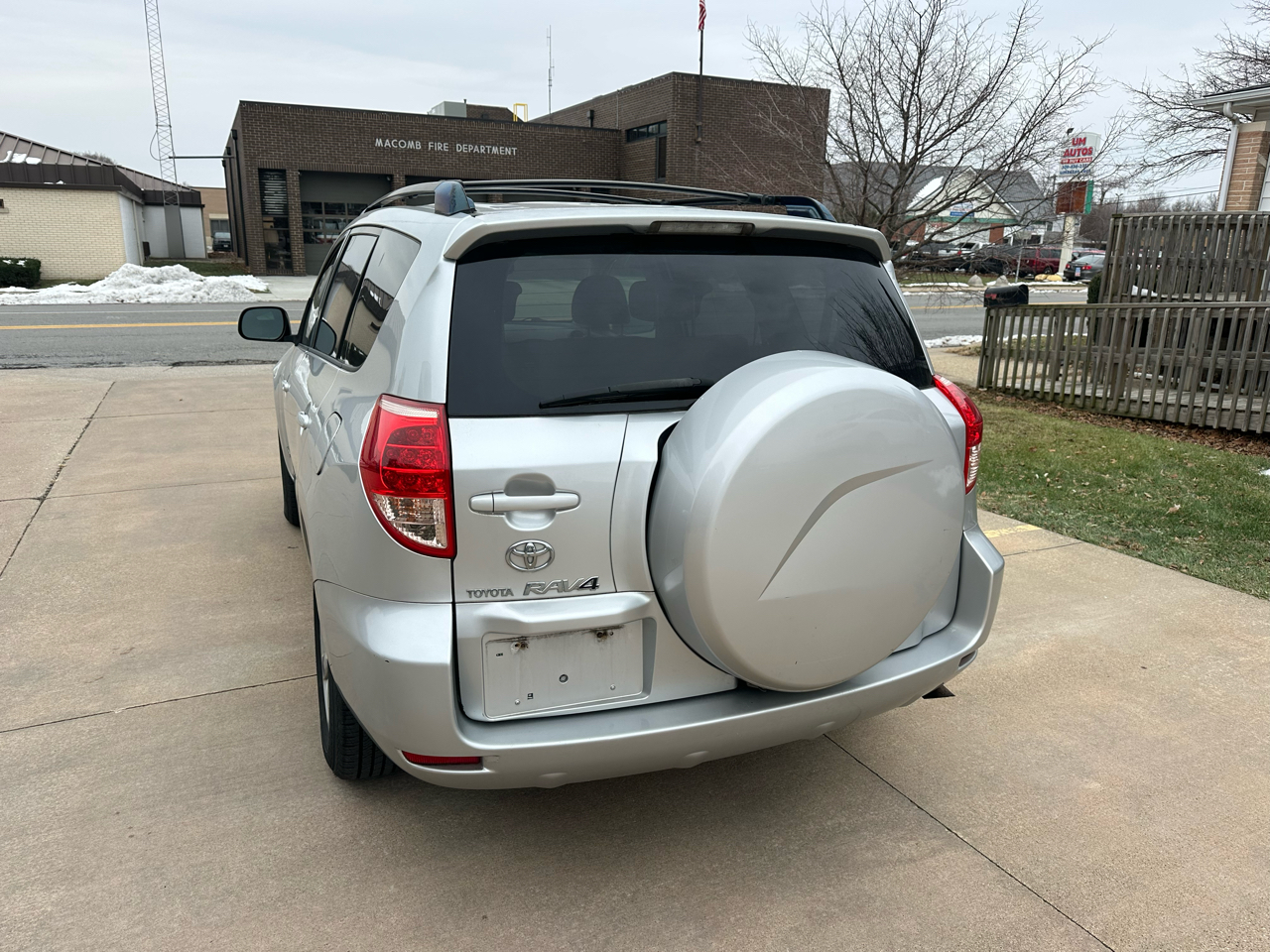 Toyota RAV4 Limited V6 4WD with 3rd Row 2007