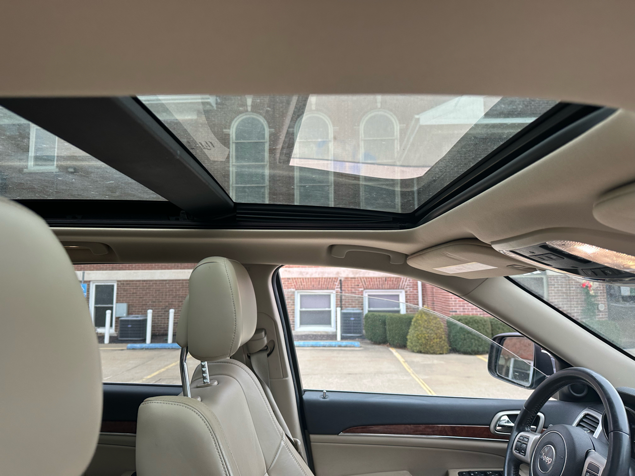 Jeep Grand Cherokee Limited 4WD 2012