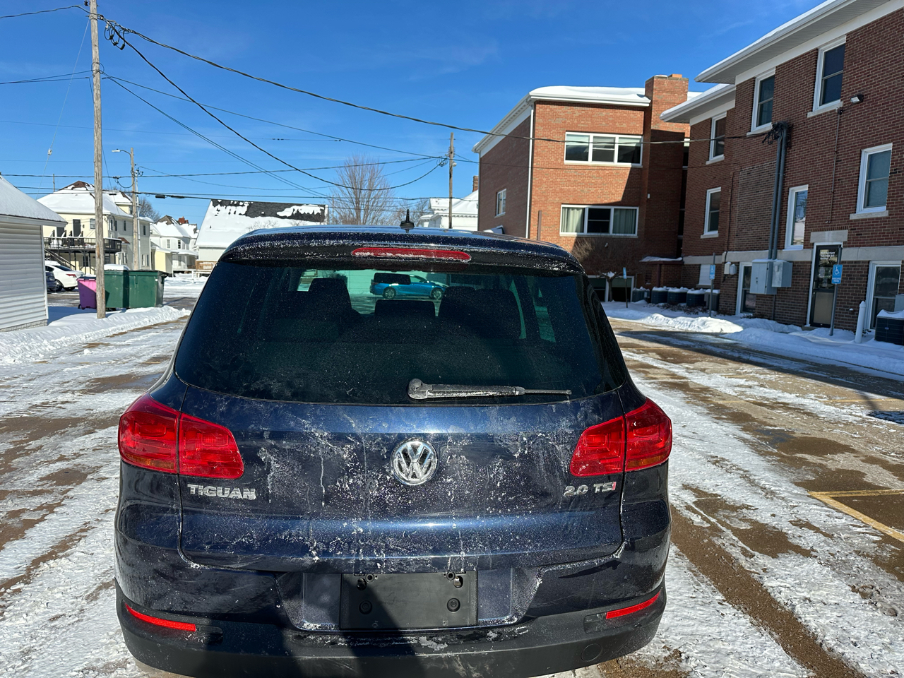 Volkswagen Tiguan S 2012
